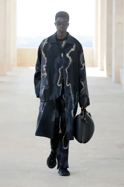 Look 42